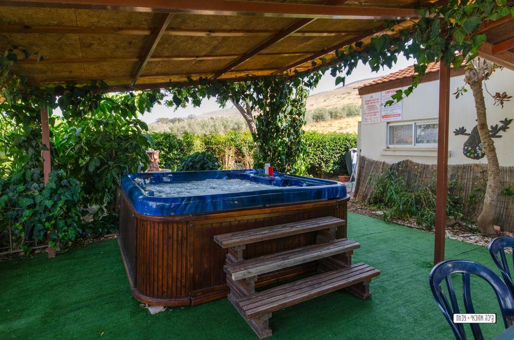 Avigail Guest House Yavneʼel Buitenkant foto