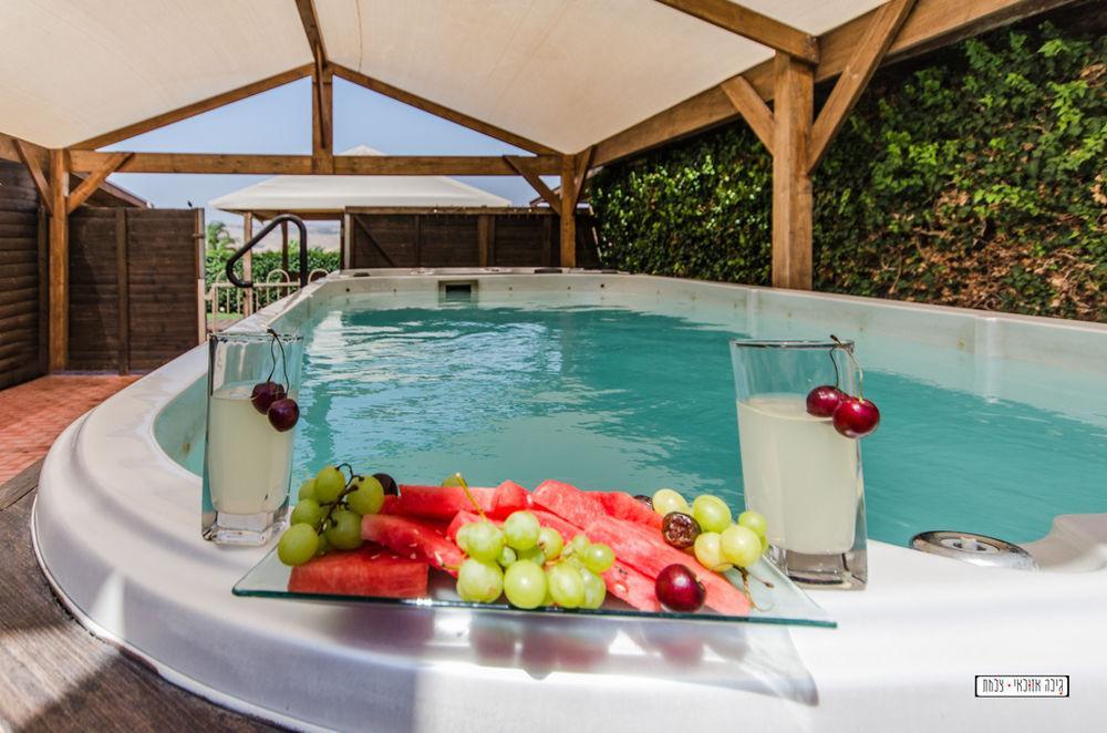 Avigail Guest House Yavneʼel Buitenkant foto