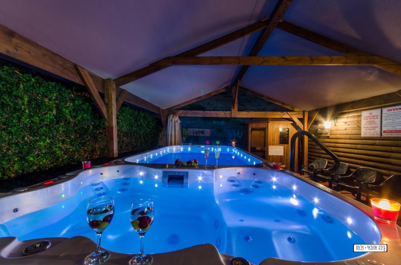 Avigail Guest House Yavneʼel Buitenkant foto